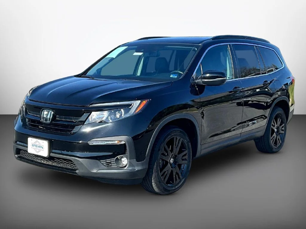 Used 2022 Crystal Black Pearl Honda Special Edition image 3
