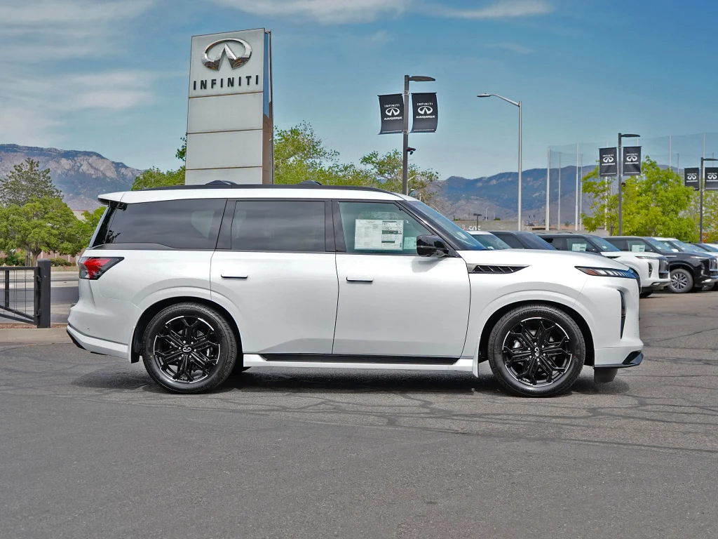 New 2026 RADIANT WHITE INFINITI Sport 4WD image 13