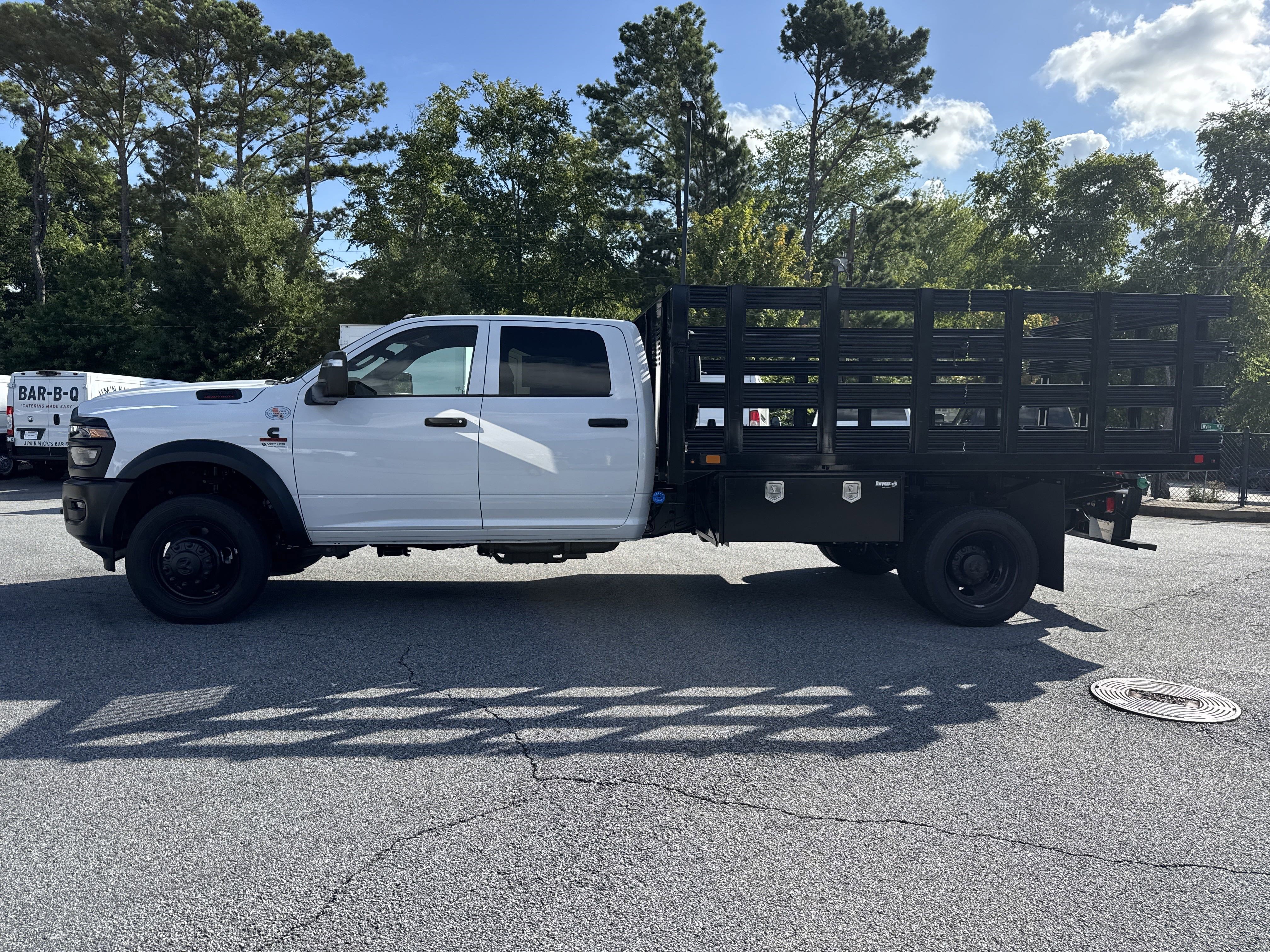 New 2025 Bright White Clearcoat RAM Tradesman image 4