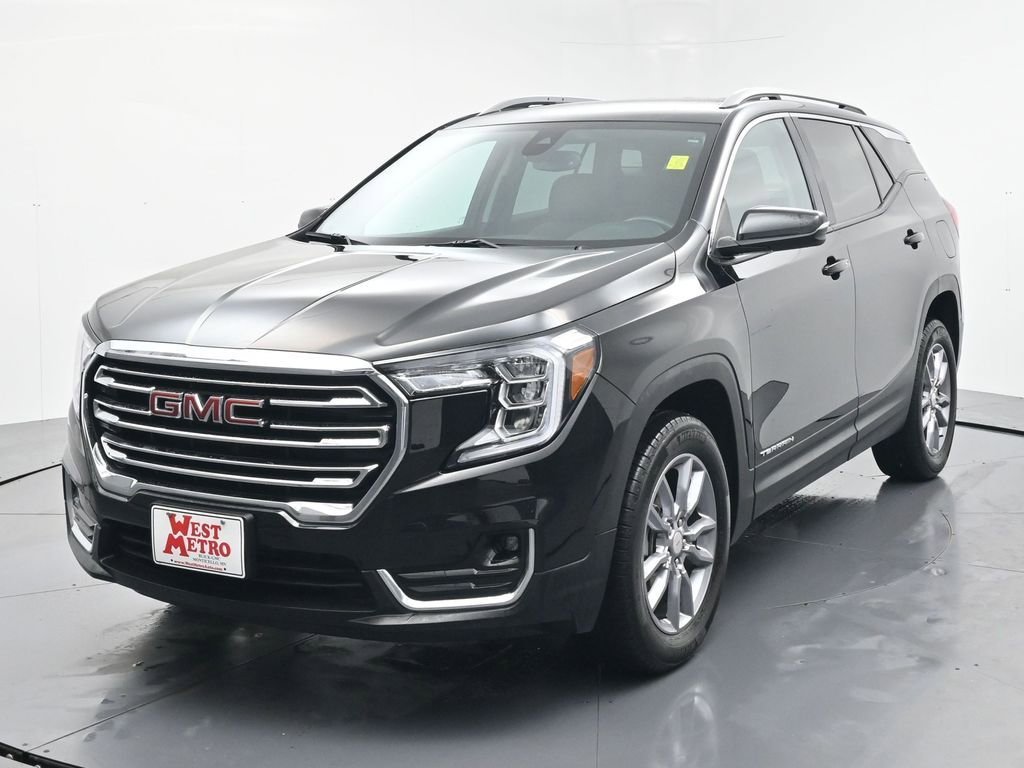 Used 2022 GMC Terrain SLT with VIN 3GKALVEVXNL285396 for sale in Monticello, Minnesota