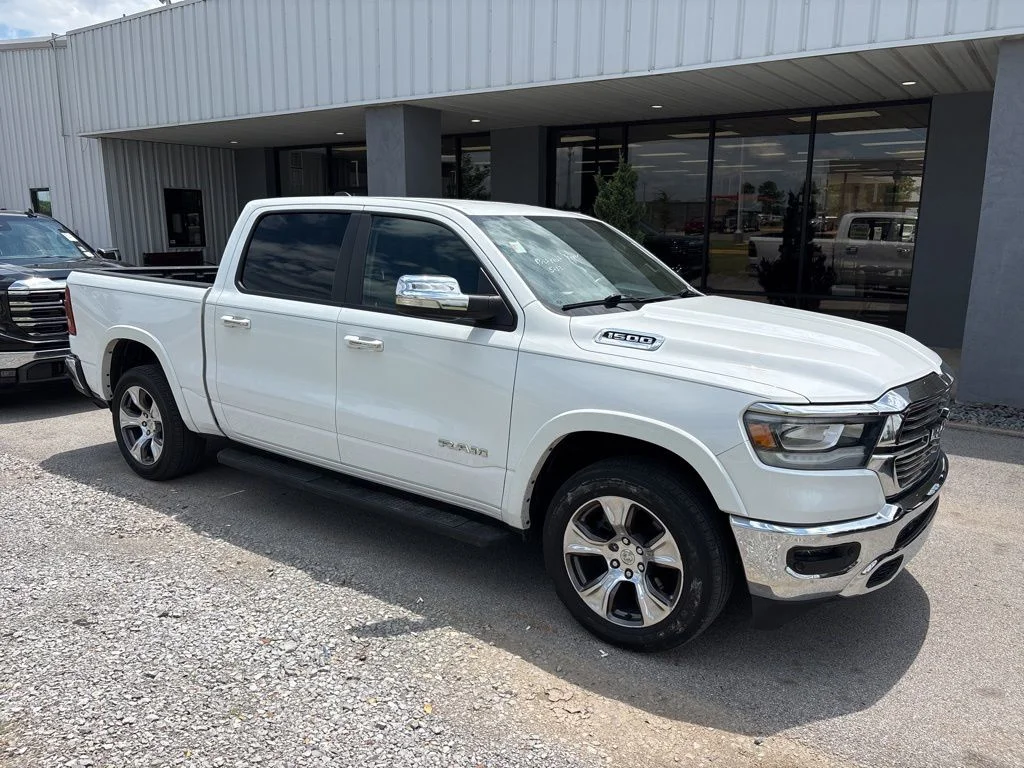 2020 RAM 1500 Laramie 4x4 Crew Cab 5'7's photo