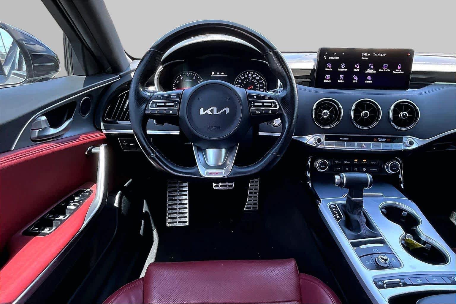Pre-Owned 2022 Kia Stinger GT1