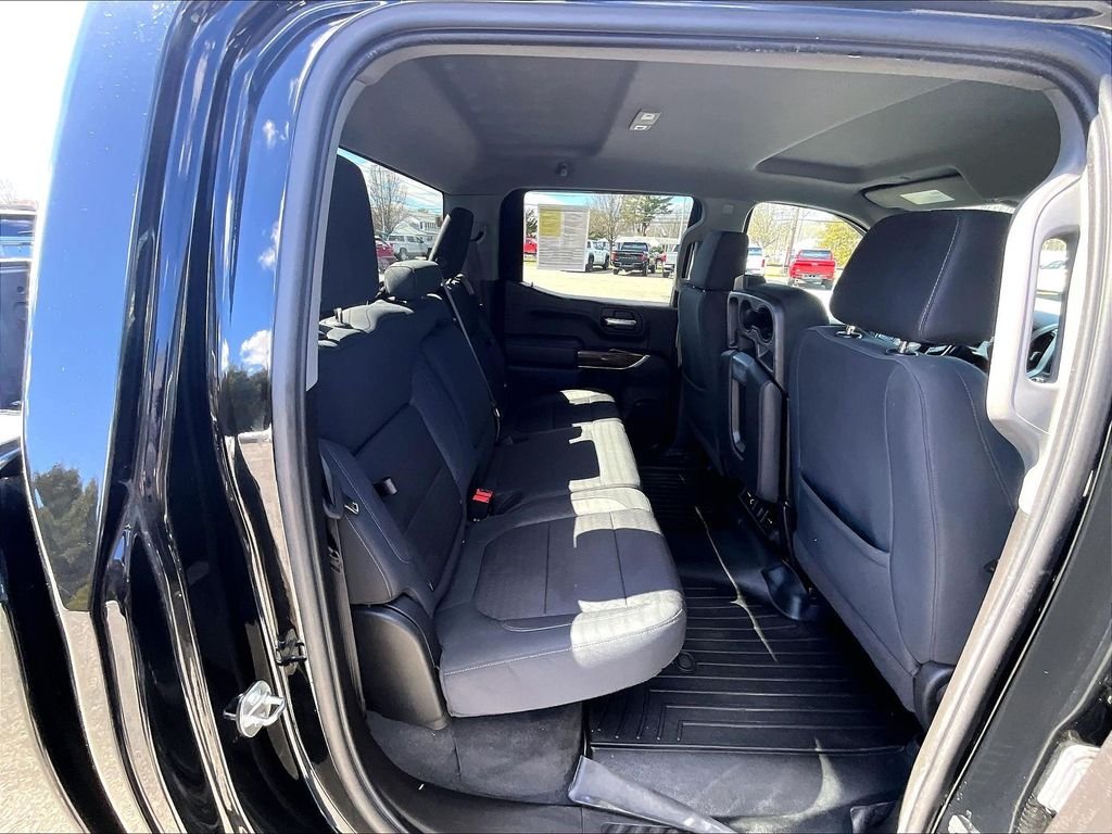 Used 2021 Onyx Black GMC Elevation image 16