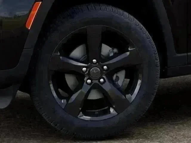 New 2027 High-Gloss Black Paint Jeep Limited image 16