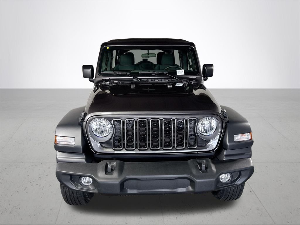 New 2026 Granite Crystal Metallic Clear-Coat Exterior Paint Jeep Sport image 3