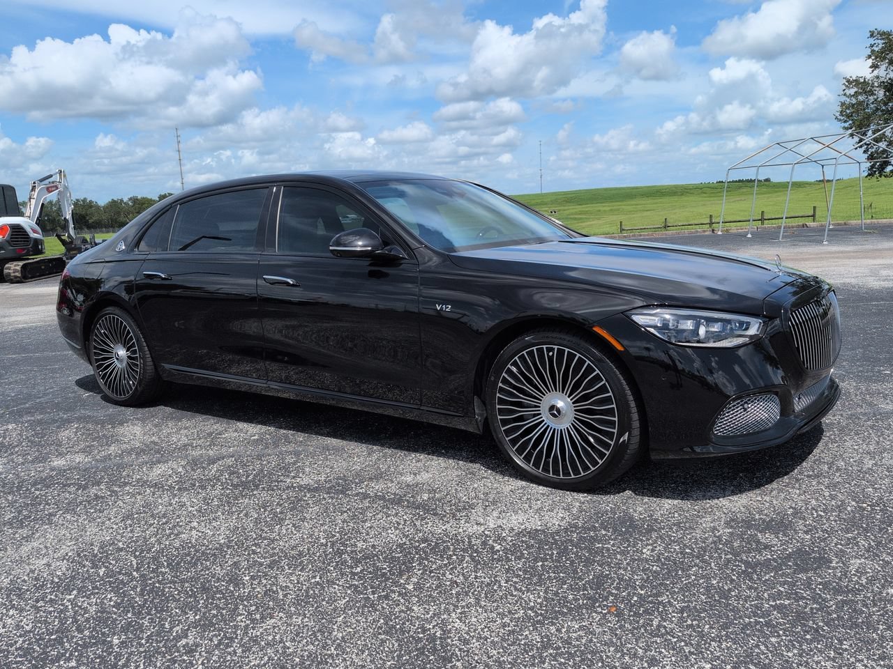 Used 2023 Obsidian Black Mercedes-Benz Maybach S 680 image 2