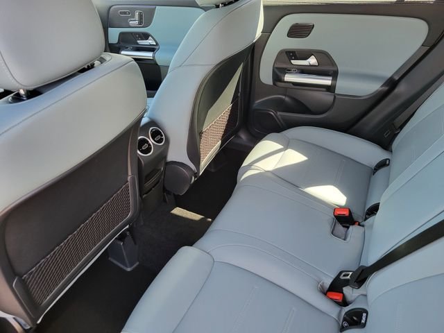 New 2026 Mountain Grey Metallic Mercedes-Benz GLA 250 image 11
