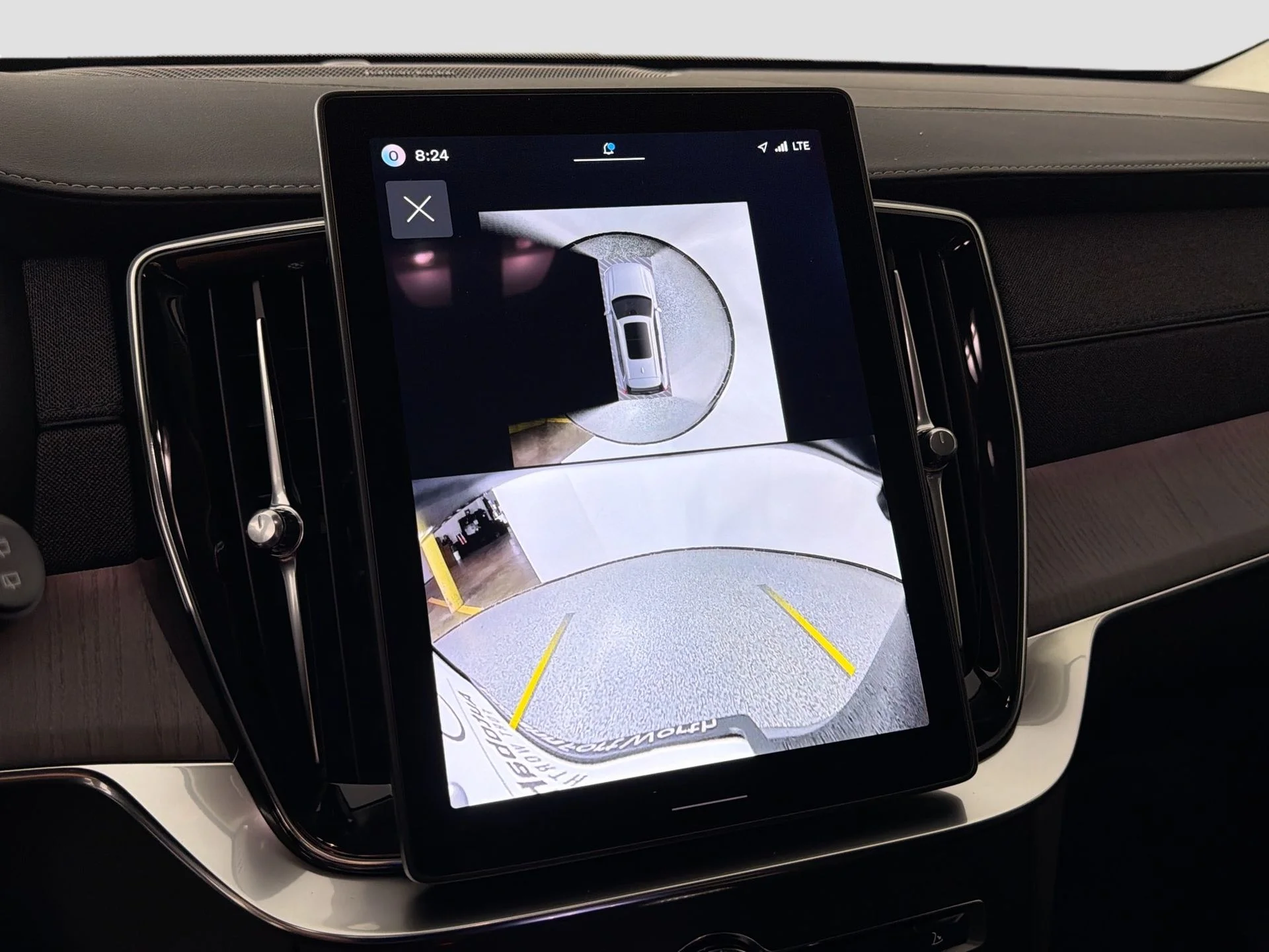 New 2026 Black Volvo T8 Ultra image 13