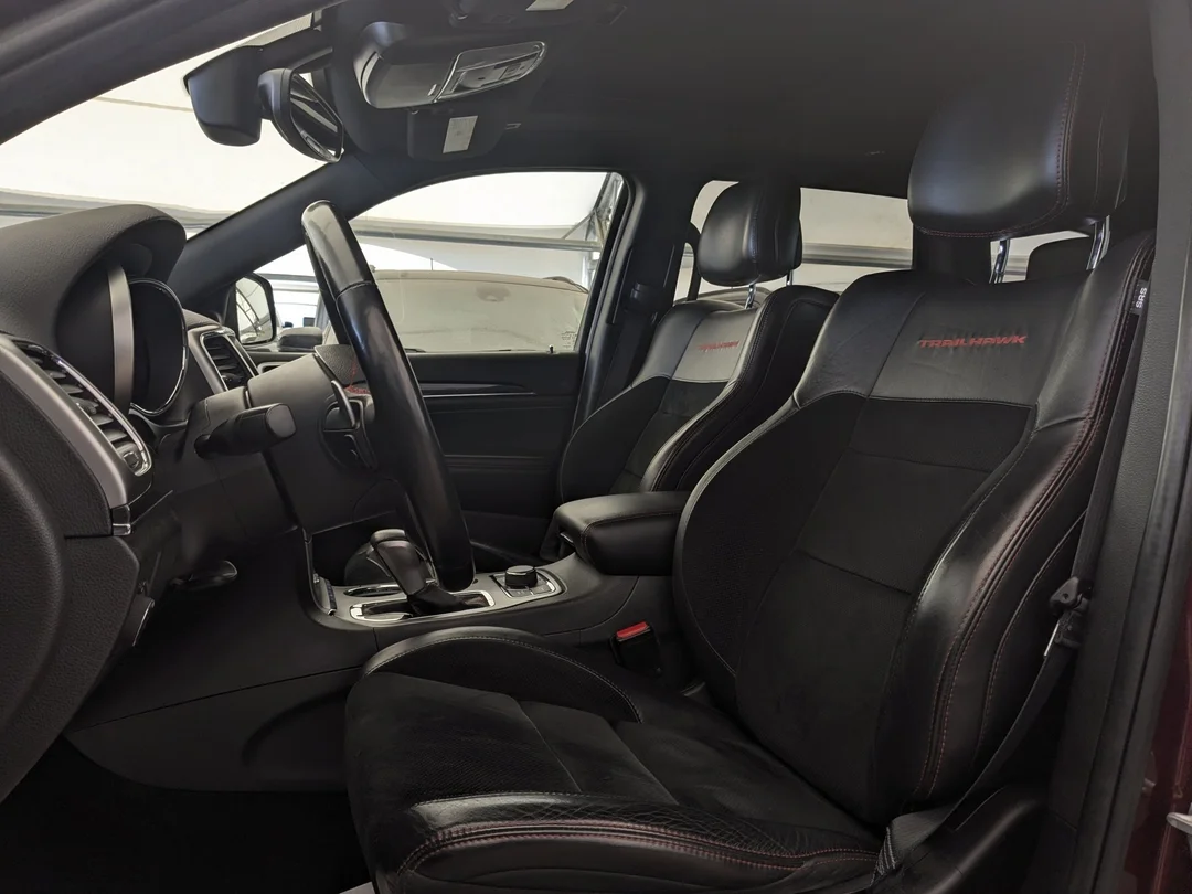 Certified Used 2017 Red Jeep Trailhawk - - 4x4 - Power Sunroof - Uconnect 8.4 Nav - Quadra-Lift Air - 3.6L Pentastar V6 & More! image 15