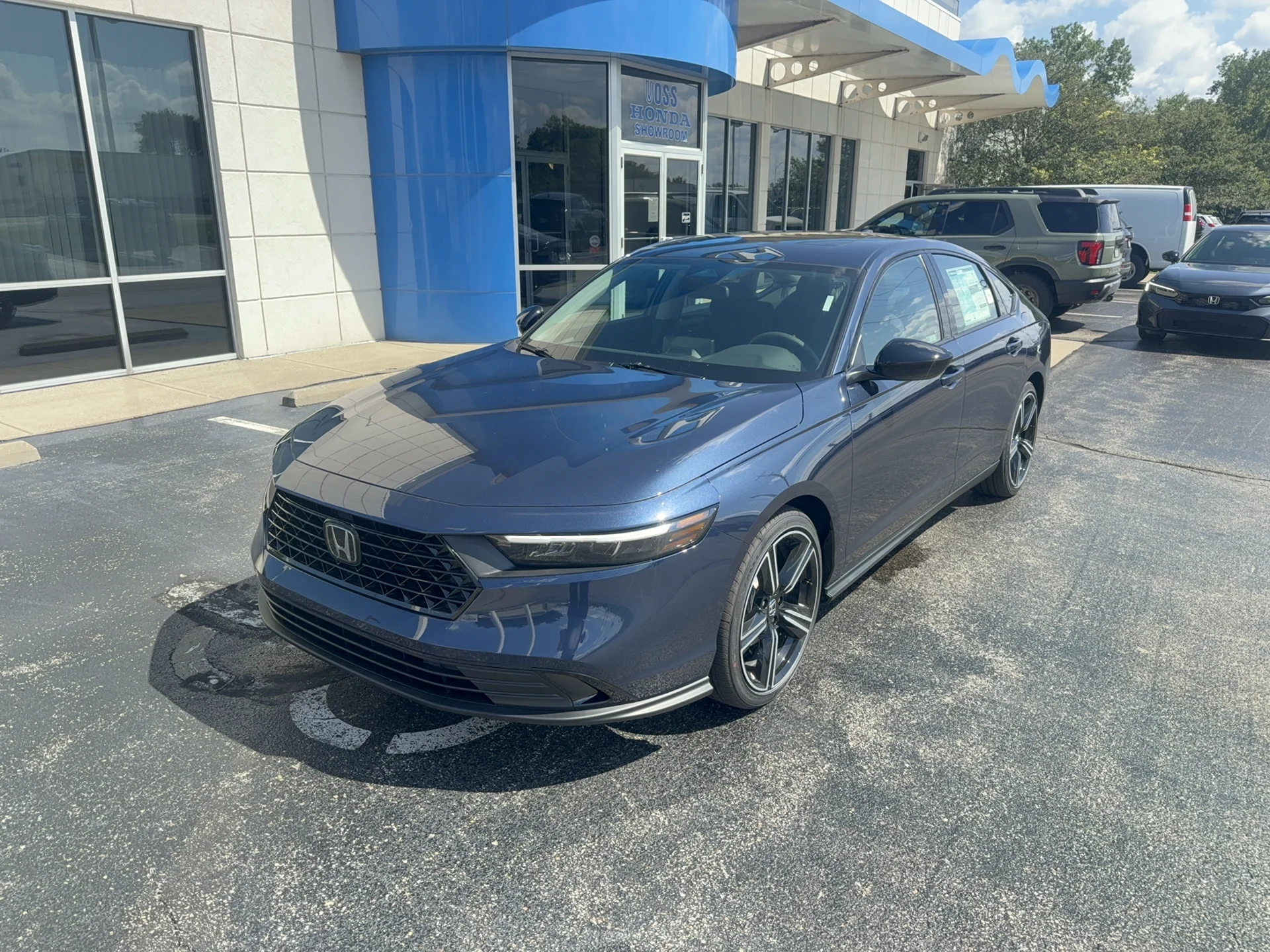 New 2026 Canyon River Blue Metallic Honda SE image 1