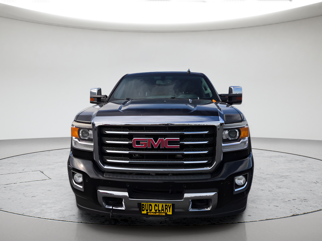 Used 2016 Black GMC SLT image 2