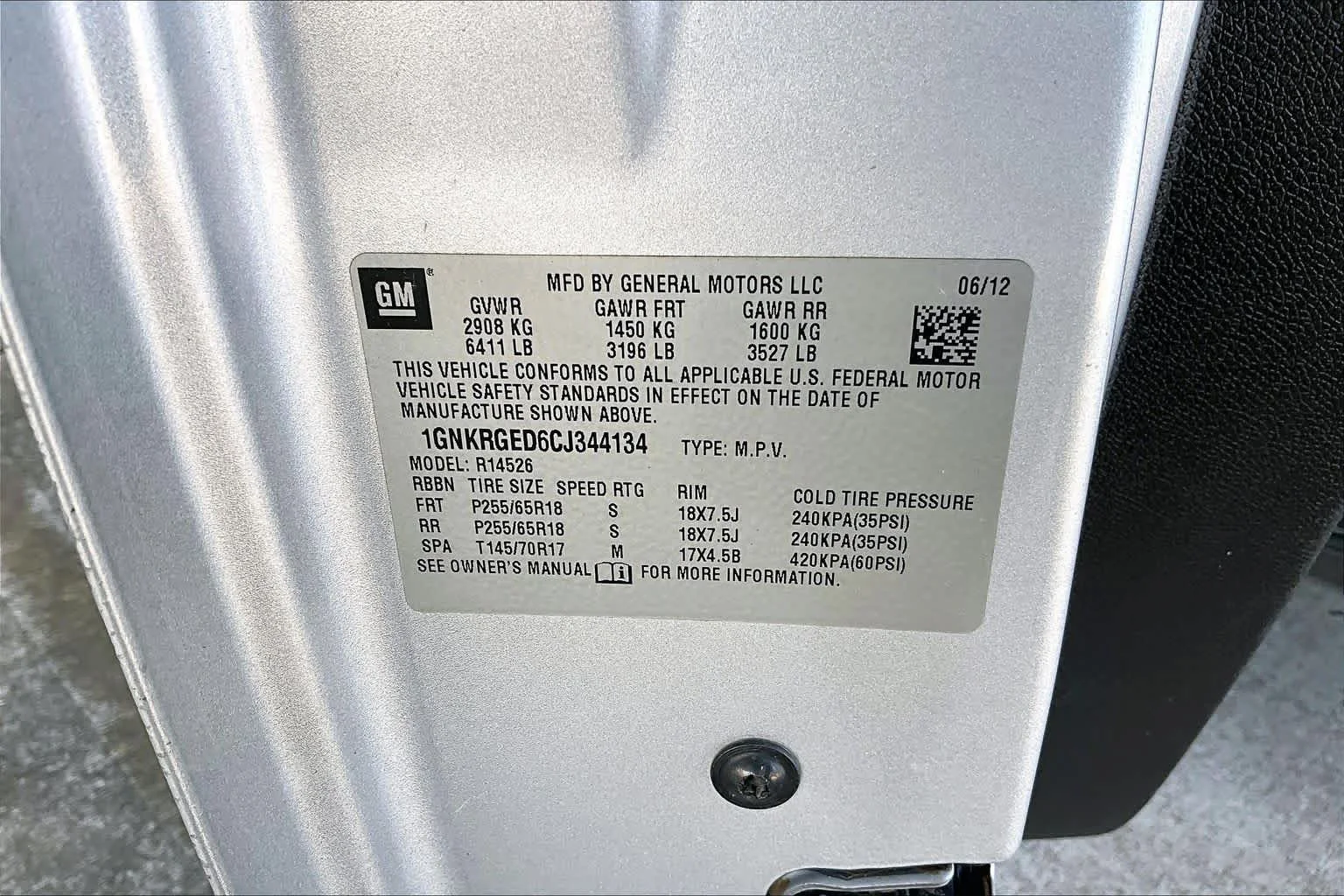 Used 2012 Silver Ice Metallic Chevrolet LT w/1LT image 33