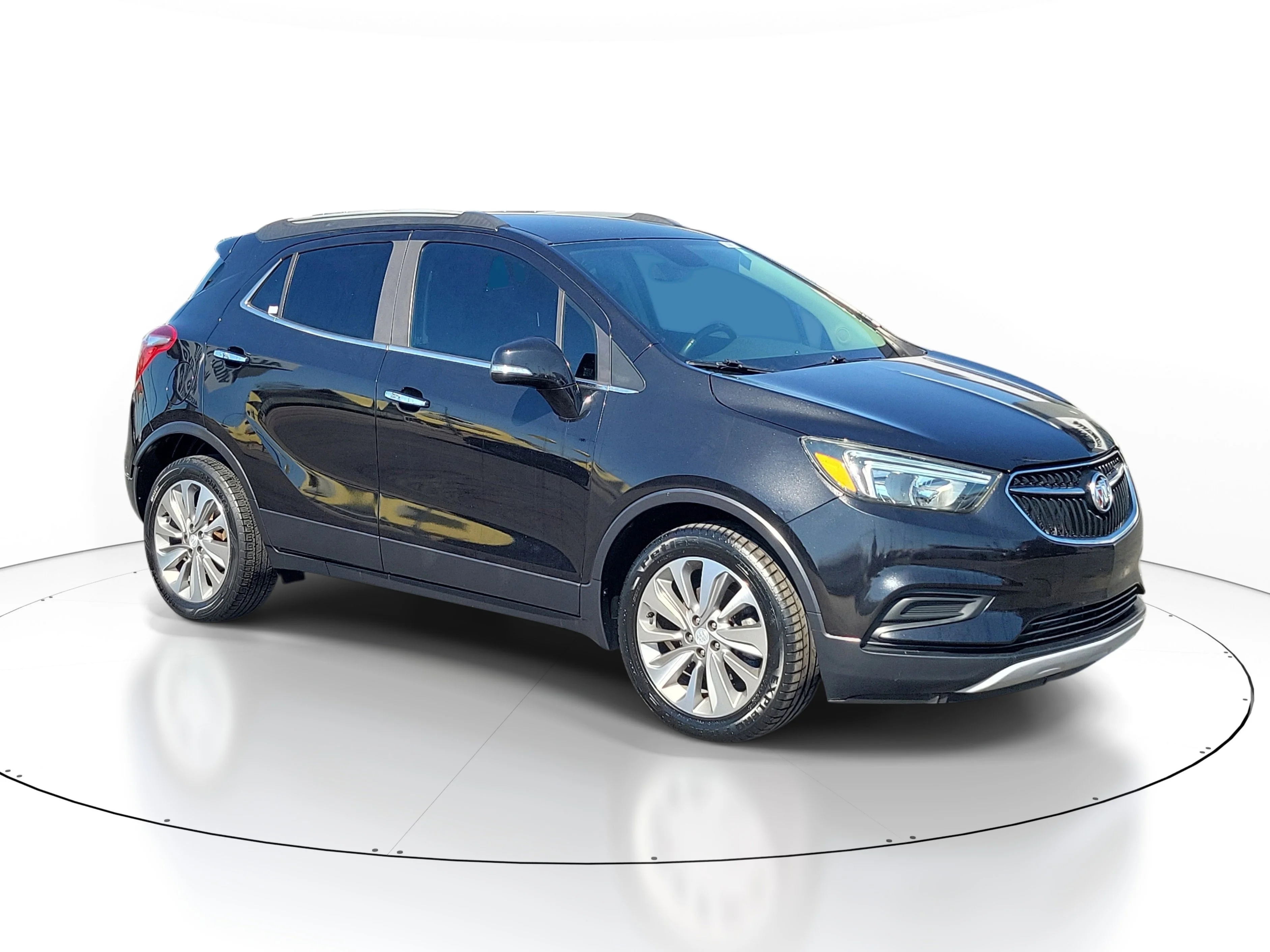 2019 Buick Encore Preferred's photo