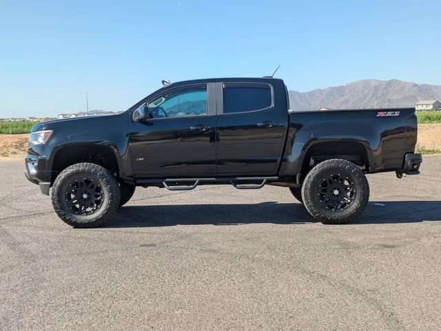 Used 2019 Black Chevrolet Z71 image 6