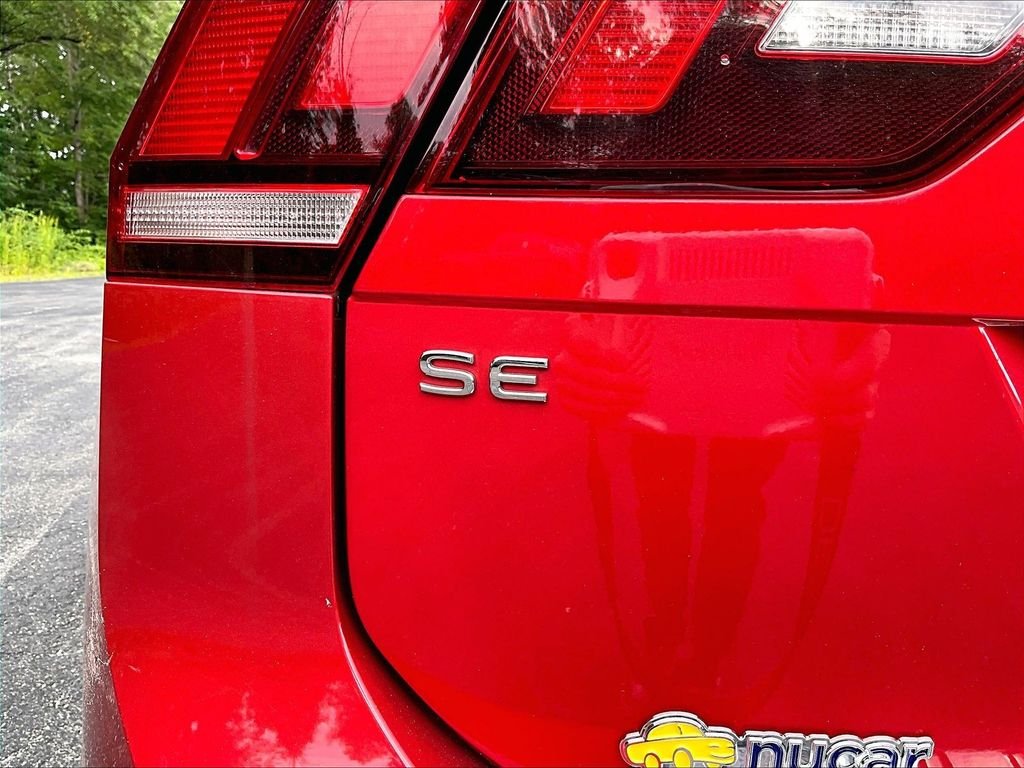 Used 2023 Red Metallic Volkswagen 2.0T SE image 28
