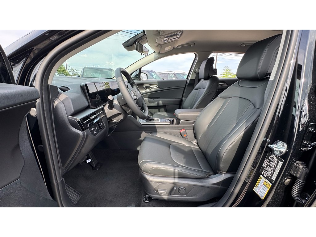 New 2026 Ebony Black Kia EX image 9