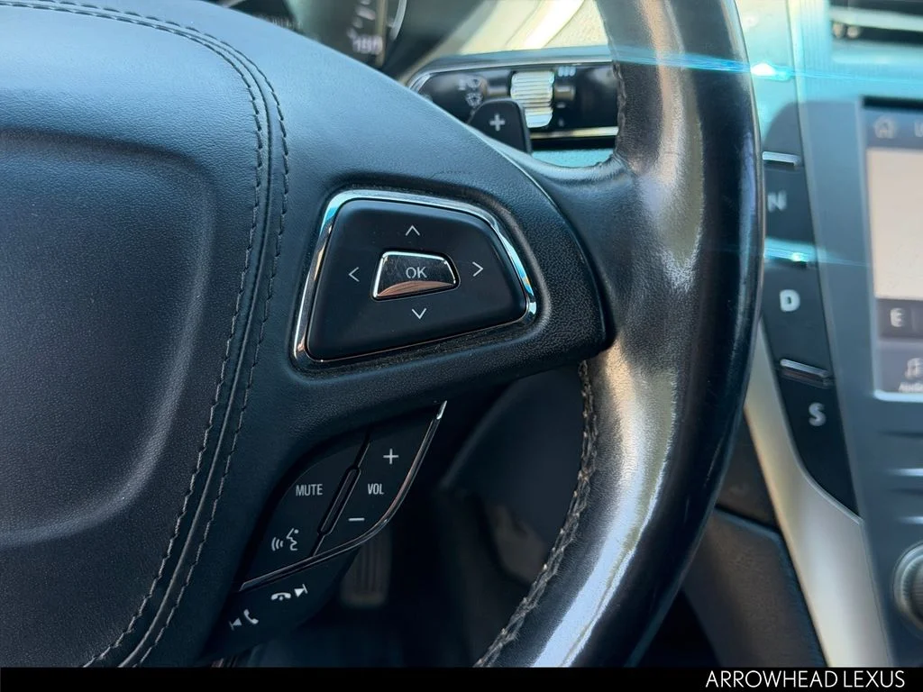 Used 2019 Black Lincoln Reserve image 22