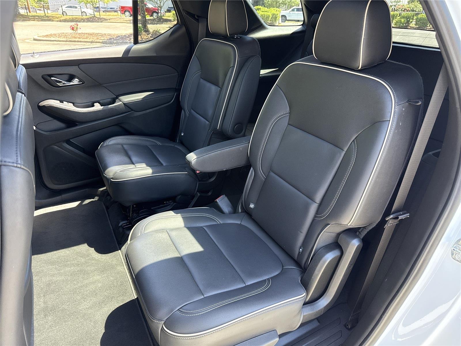 Used 2023 Summit White Chevrolet Premier image 21