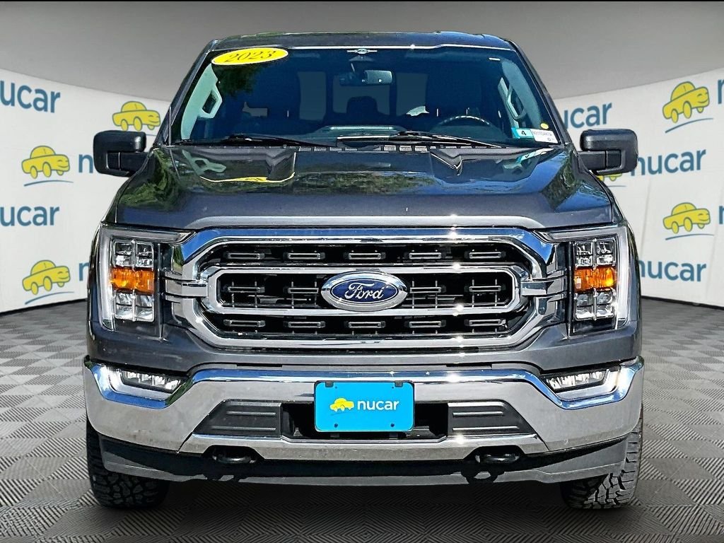 Used 2023 Gray Metallic Ford XLT image 2