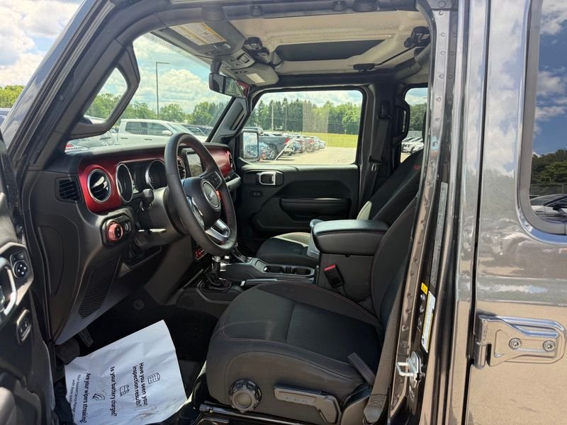 Used 2023 Gray Jeep Rubicon image 10