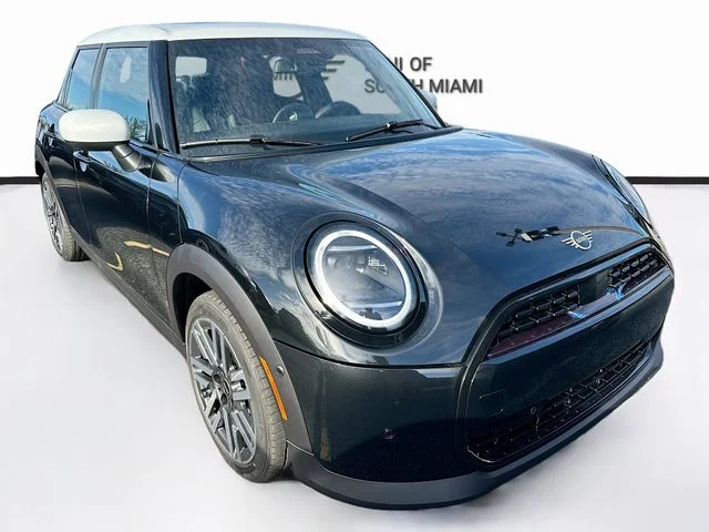 2026 MINI Hardtop's photo