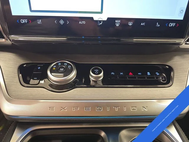 New 2027 Glacier Gray Metallic Tri-Coat Ford MAX Platinum image 34