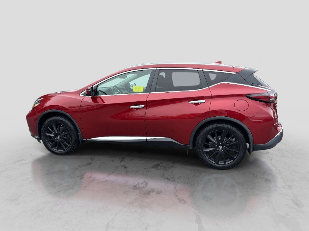Used 2019 Red Nissan Platinum image 2