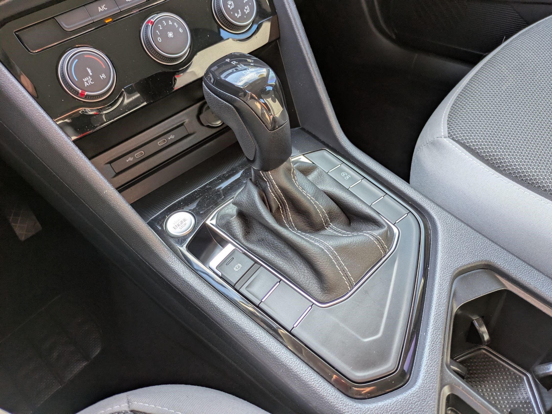 Certified Used 2023 Pure White Volkswagen S image 26