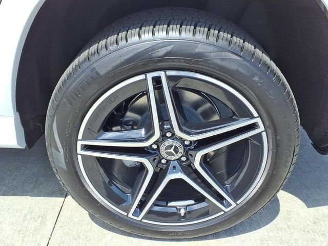 New 2026 White Mercedes-Benz GLS 450 image 24