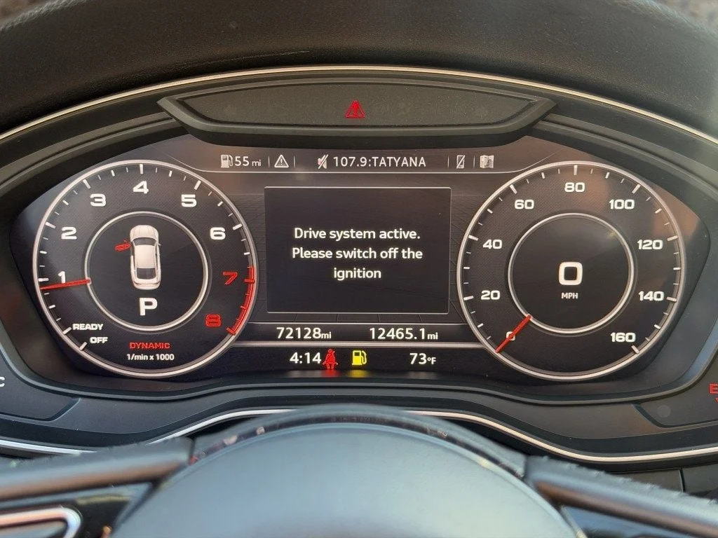Used 2019 Navarra Blue Metallic Audi  image 16
