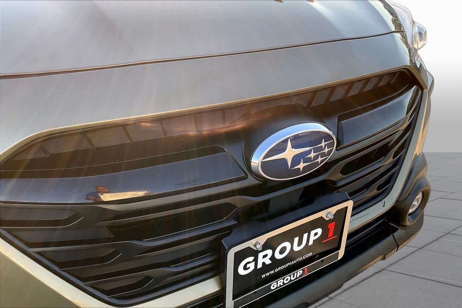 Used 2023 Autumn Green Metallic Subaru Onyx Edition image 30