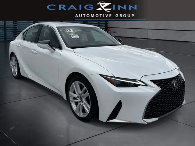 2023 Lexus IS