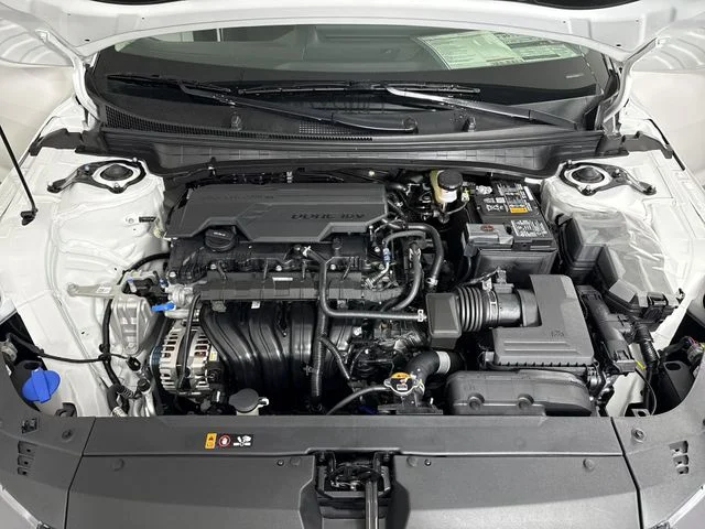 New 2026 Snow White Pearl Kia EX image 24