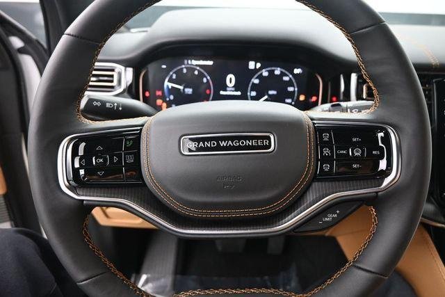 New 2026 Bright White Clear-Coat Exterior Paint Jeep Grand Wagoneer image 11