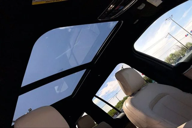 Used 2025 Black Jeep Limited image 17