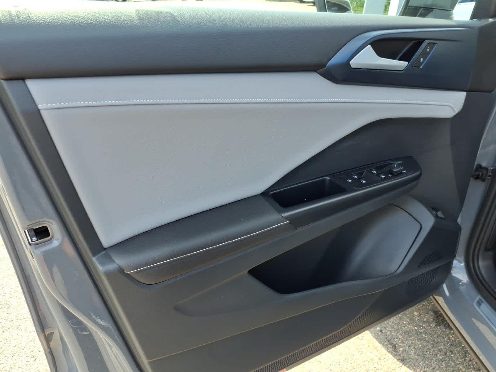 Certified Used 2024 Pure Gray Volkswagen SE image 10