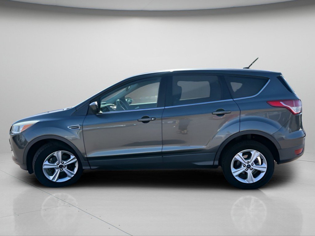 Used 2015 Magnetic Ford SE image 12