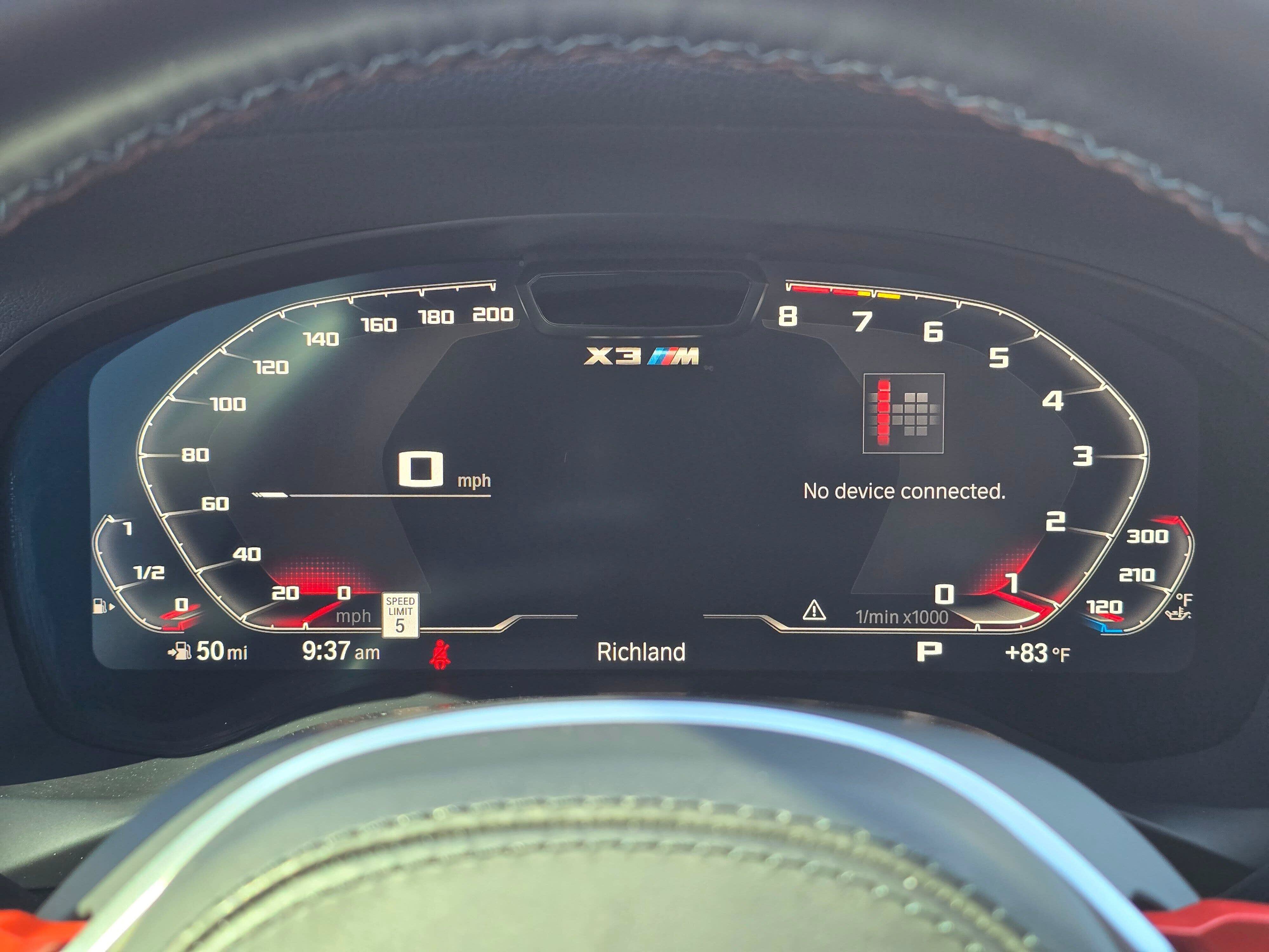 Used 2022 Toronto Red Metallic BMW M image 18