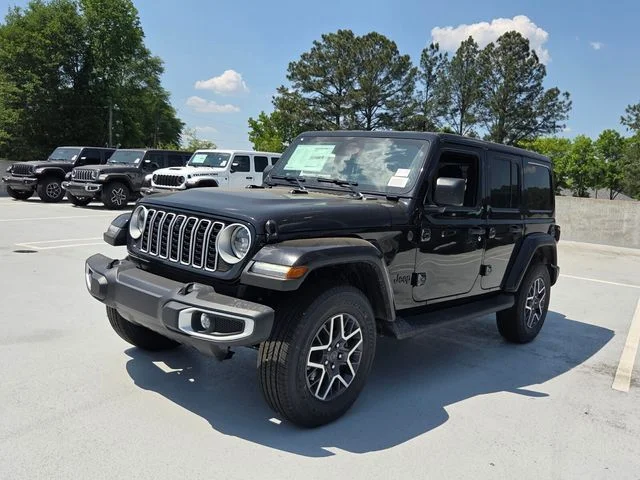 New 2026 Black Clear-Coat Exterior Paint Jeep Sahara image 3