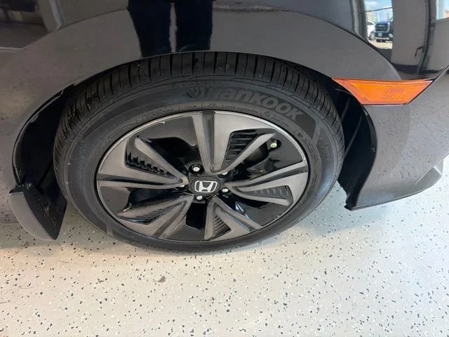 Used 2018 Black Honda EX image 10