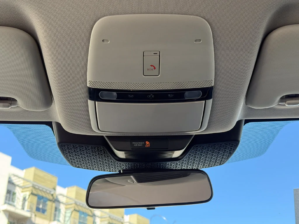 Used 2023  Nissan VENTURE+ image 23