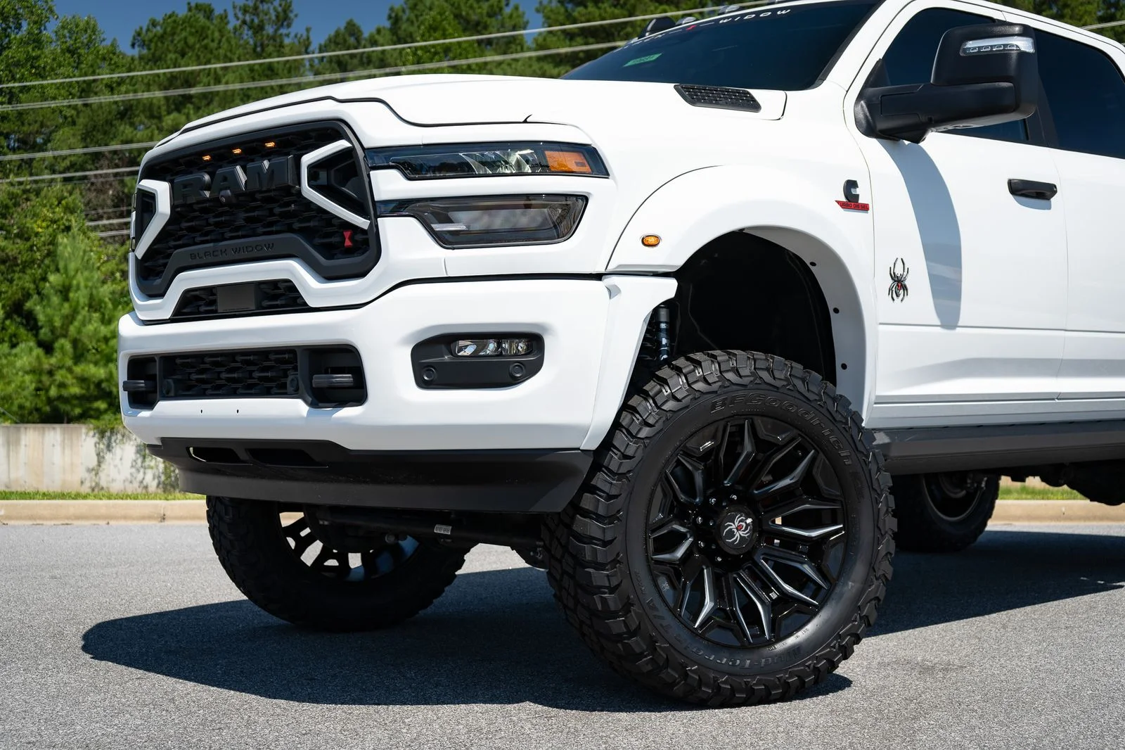 New 2026 Bright White Clear-Coat Exterior Paint RAM Big Horn with Black Widow Package image 6