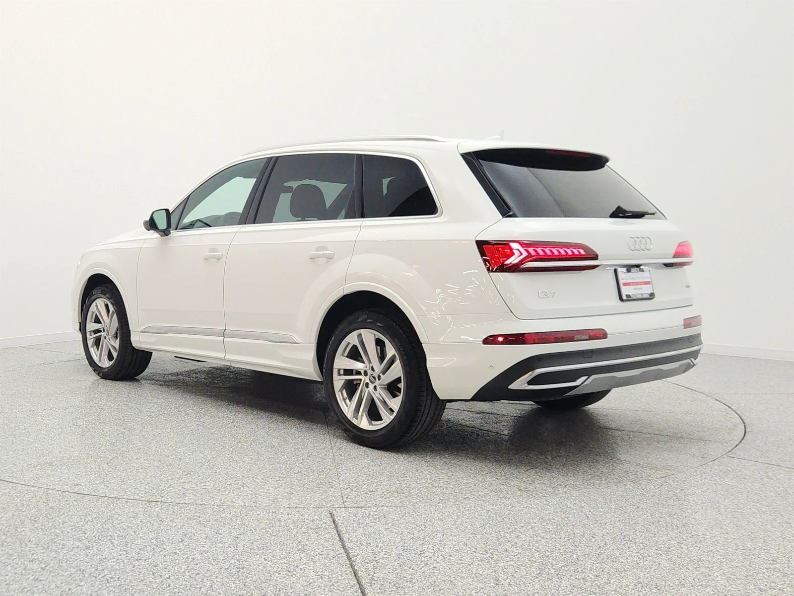 Used 2023 Carrara White Audi Premium 45 TFSI quattro image 7