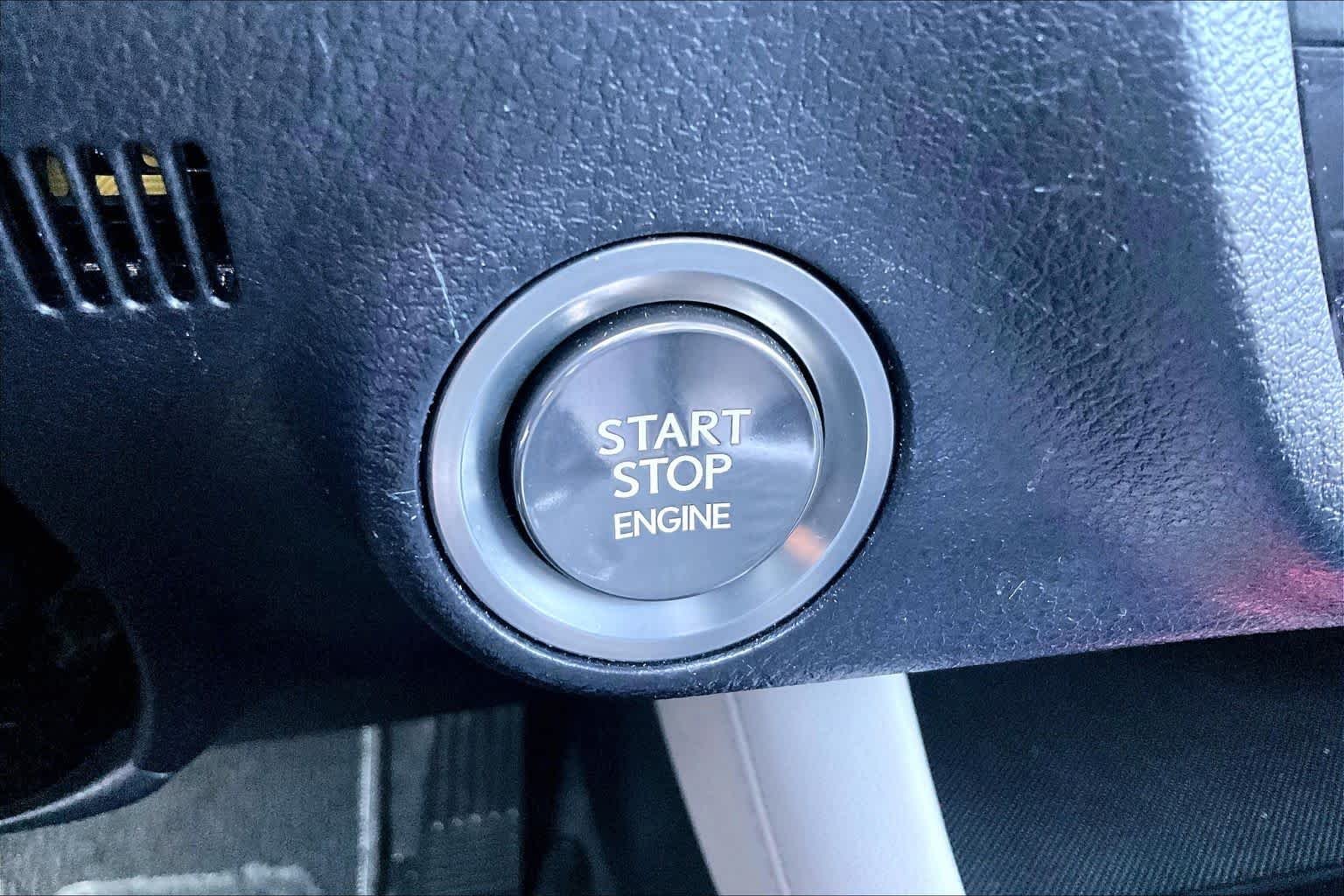 Used 2020 Atomic Silver Lexus  image 33