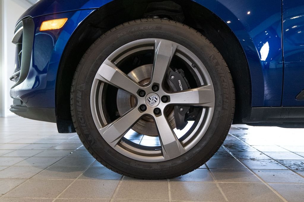 Used 2025 Blue Porsche Premium image 11