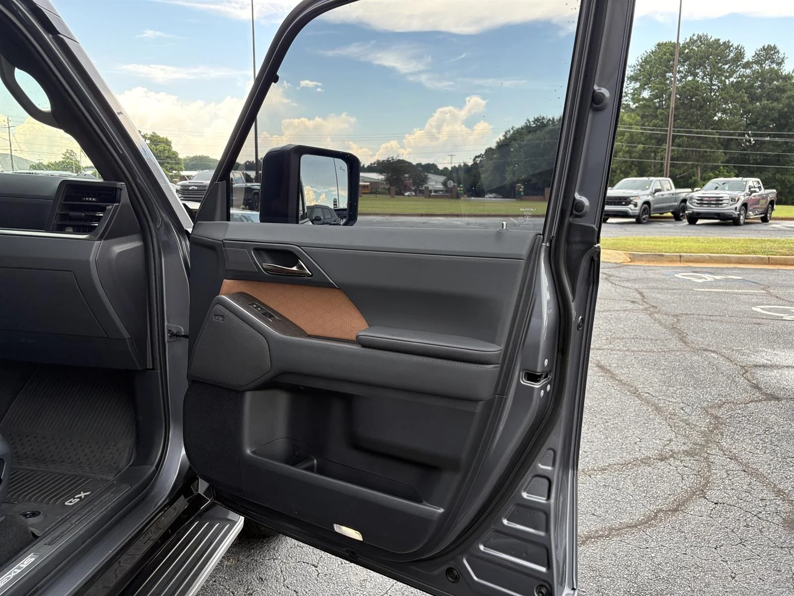 Used 2024 Gray Lexus Luxury image 80