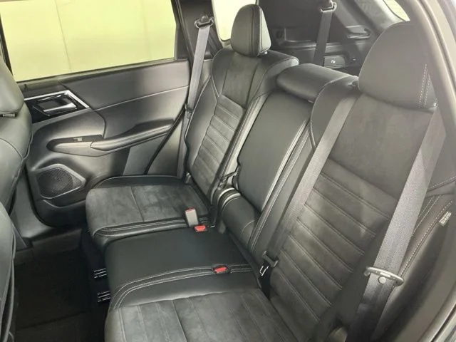 New 2026 Gray Nissan SL image 18