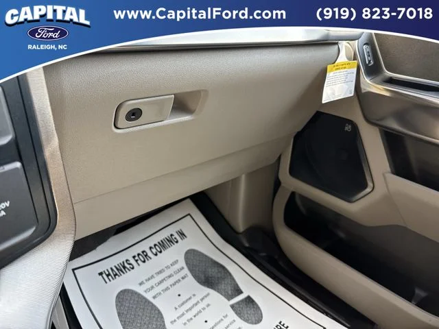 Used 2025 White Ford Platinum image 28