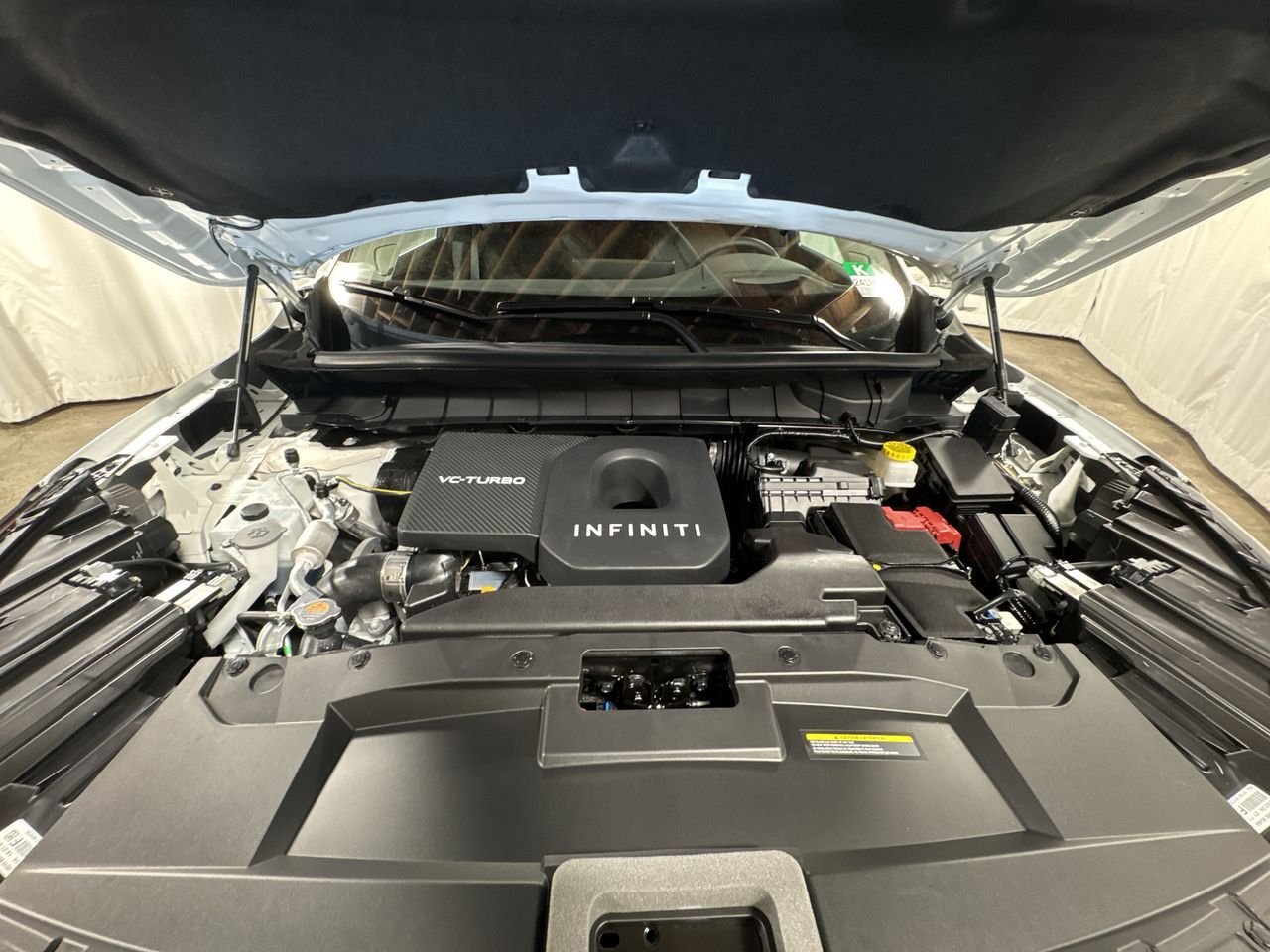 2025 INFINITI QX60 LUXE - Photo 33