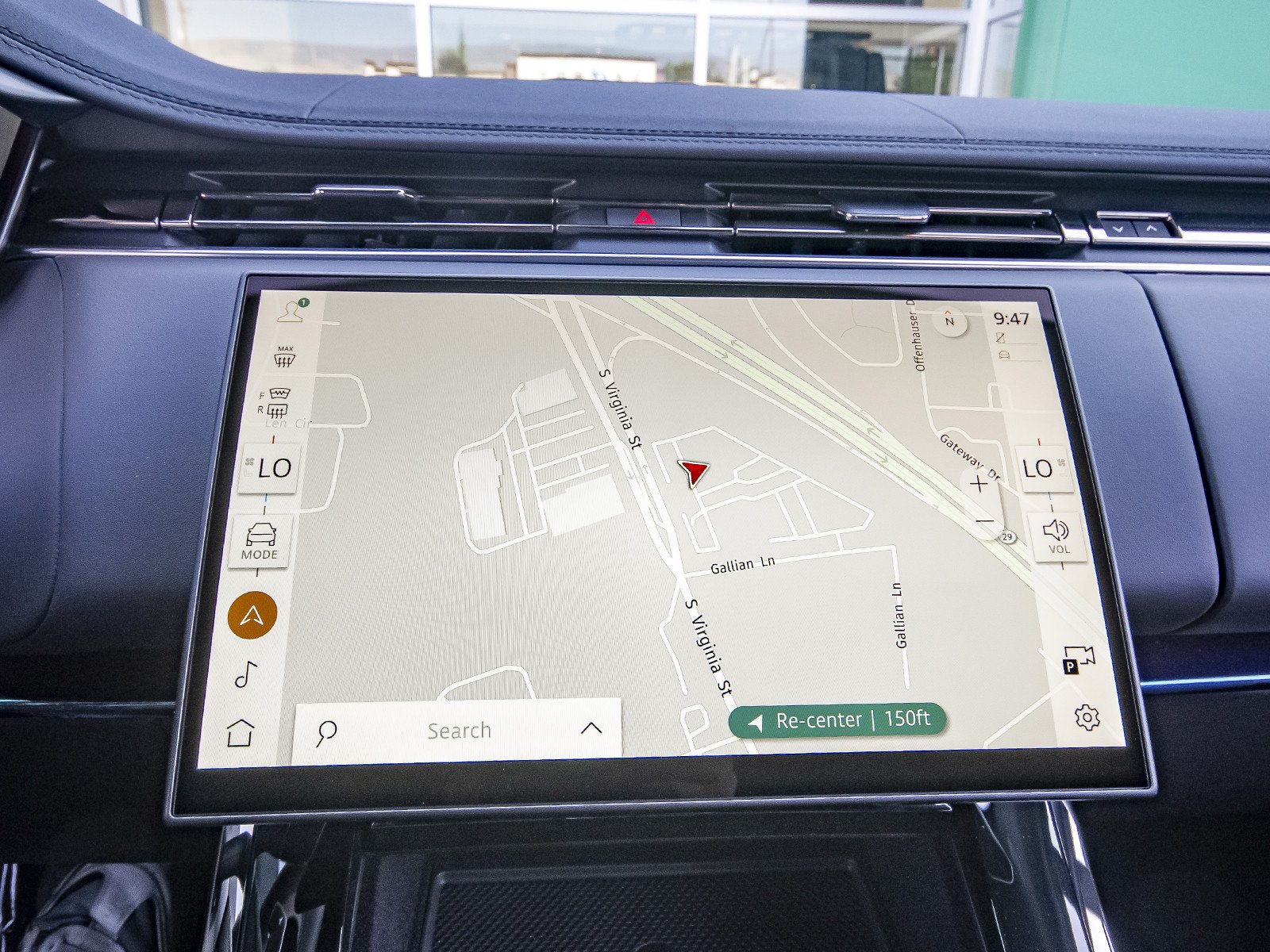 New 2026 Borasco Grey Land Rover SE image 12
